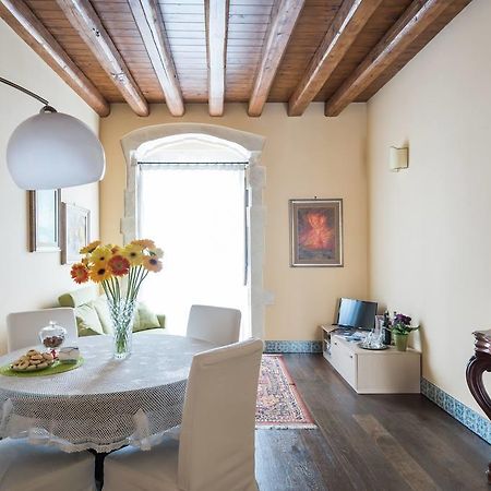 Sanmartinoortigia Apartments シラクーサ エクステリア 写真
