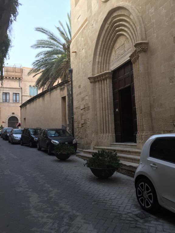 Sanmartinoortigia Apartments シラクーサ エクステリア 写真